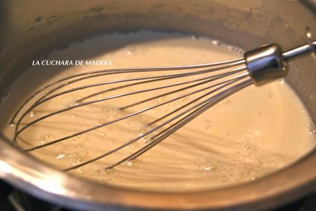 EMPANADILLAS DE POLLO CON BECHAMEL