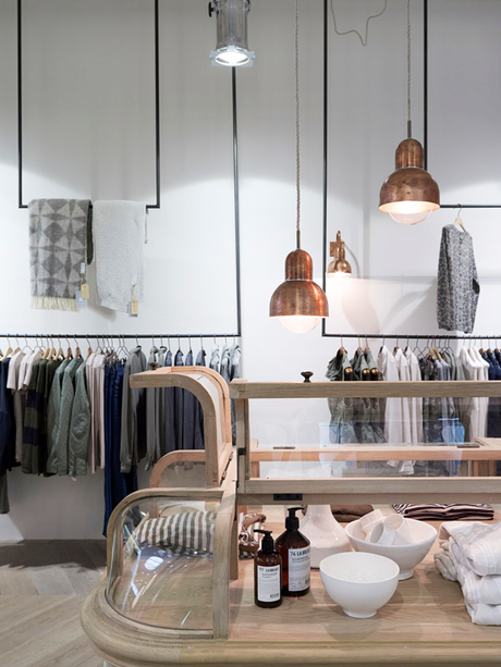 YAYA Concept store in Amsterdam YAYA Concept store in Amsterdam