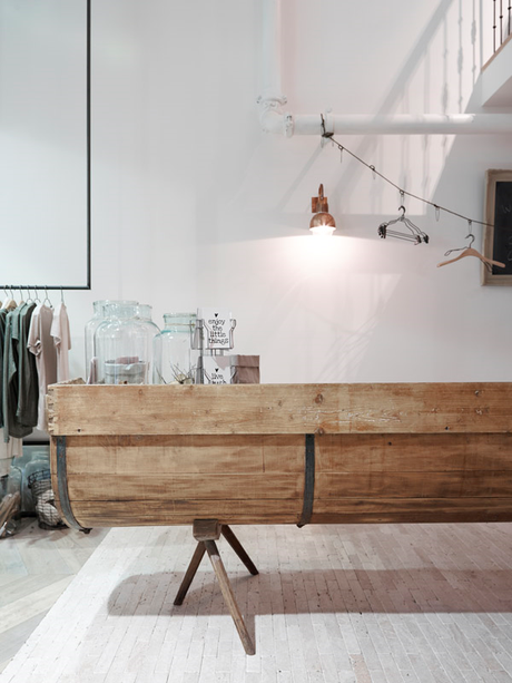 YAYA Concept store in Amsterdam YAYA Concept store in Amsterdam