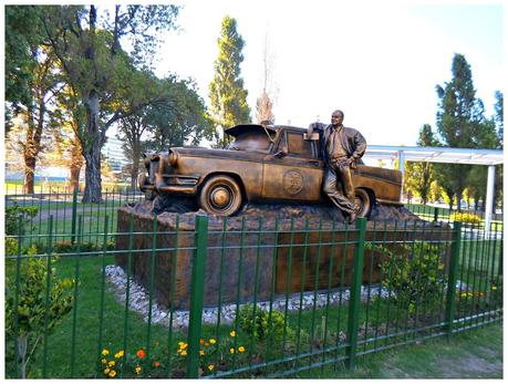 Monumento al Taxista, nuestro querido 