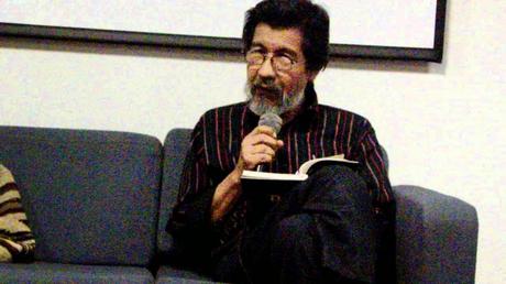 Horacio Benavides: Alguien en otro lugar: