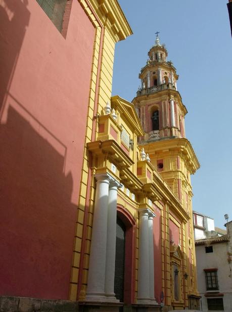 La Iglesia de San Ildefonso (6): la fachada lateral.