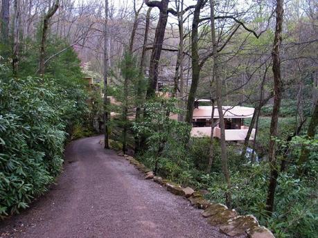 La Casa de la Cascada en GDELI con sus PLANOS