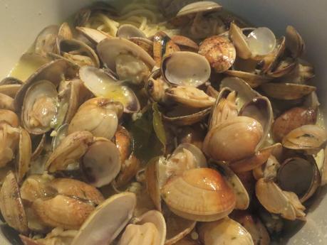 Espaguetis con almejas
