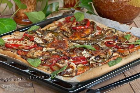 PIZZA CON VERDURAS Y QUESO DE OVEJA