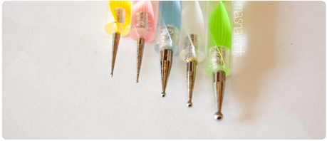 Mis herramientas de nail art: Dotting tools o herramientas para hacer puntos.