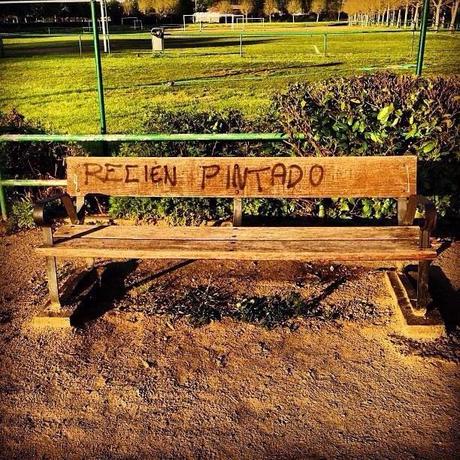 RECIÉN PINTADO