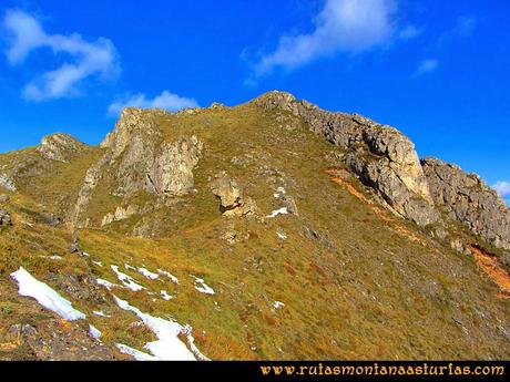 Rutas Montaña Asturias: Último tramo a la cima de la Hoya