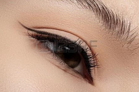 EL MAQUILLAJE IDEAL PARA EL TRABAJO