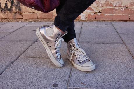 Peluchín & Converse All Star Leather