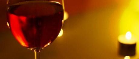 Vino y vela Ideas para San Valentín en Madrid y Barcelona