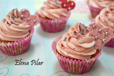 Cupcakes de Fresa súper jugosos con buttercream de Fresa