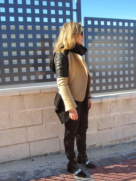 LOOK303-5.2.20148:30CAMEL & BLACK¡¡Hola amigas!!Hoy o...