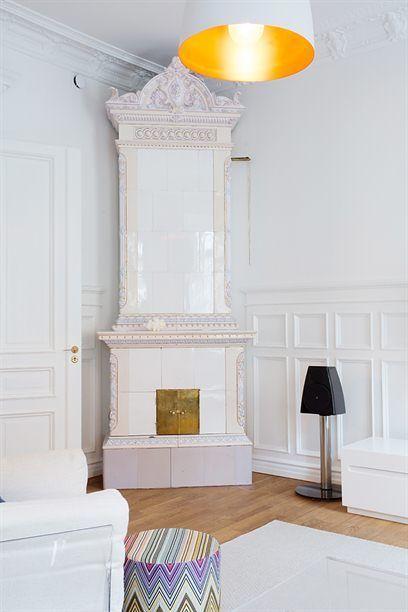 Un interior elegante pisos paises nórdicos pisos grandes decoración estilo nórdico escandinavo decoración nórdica pisos decoración interiores nordica decoración en blanco y madera decoración elegante cocinas blancas modernas blog decoración de interiores 