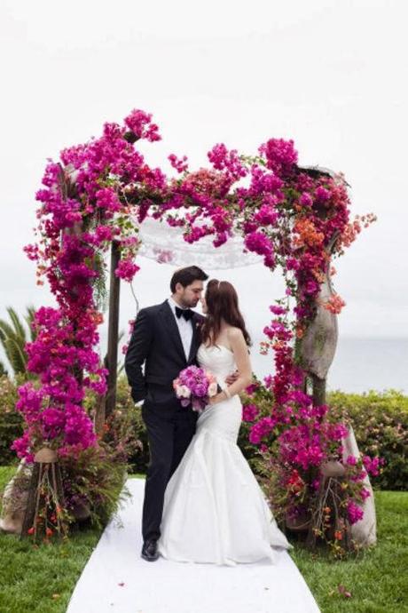 Orquidea radiante, el color de moda para las bodas de 2014.