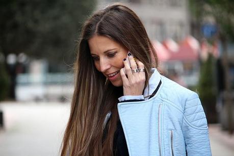 B E N I C E B E B L U E