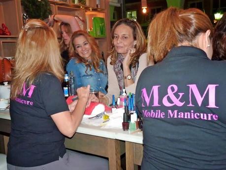 Mobile Manicure: ¡pásalo bien con tus amigas mientras te haces las uñas!