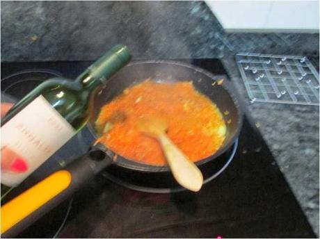 RAPE CON CARABINEROS Y LANGOSTINOS EN SALSA A LA AMERICANA