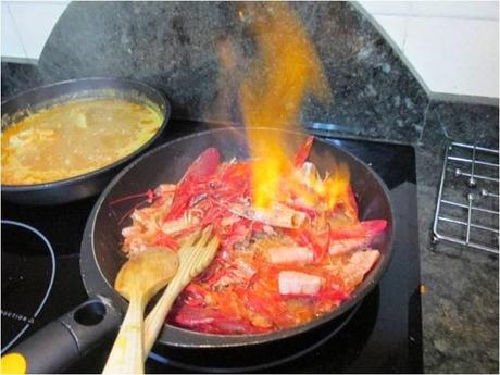 RAPE CON CARABINEROS Y LANGOSTINOS EN SALSA A LA AMERICANA