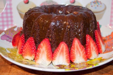 BUNDT CAKE DE CERVEZA NEGRA Y GLASEADO DE CARAMELO