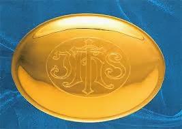 El brete y la patena