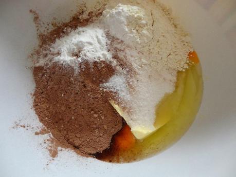 Bizcocho de Chocolate Casero (Receta para perder el juicio)