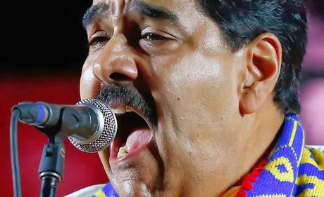 Maduro continúa ataque a la prensa