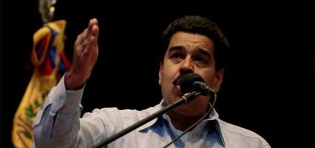 Maduro continúa ataque a la prensa