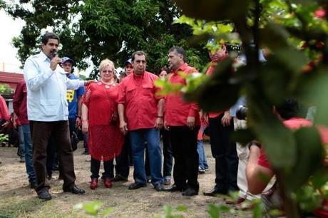 La carga de los Chávez para Maduro