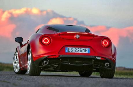 Comienza la comercialización del Alfa Romeo 4C