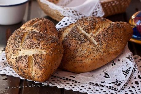 PAN DE AJO ASADO Y SEMILLAS DE CHÍA