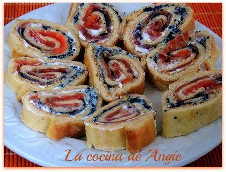 ROULADA DE SALMÓN Y HUEVAS DE MÚJOL