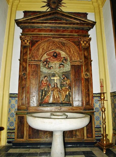 La Iglesia de San Ildefonso (21): la Capilla Bautismal.