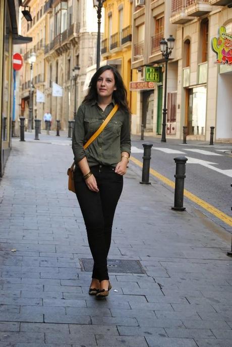 Yellow satchel Yellow satchel