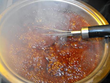 Mousse de chocolate con cobertura brillante