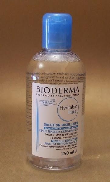 Hidratamos la cara con los productos de la línea “Hydrabio” de BIODERMA