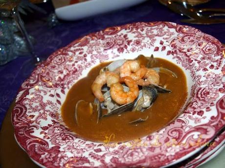 Bisqué (Sopa) de langostinos con almejas