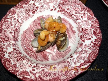 Bisqué (Sopa) de langostinos con almejas