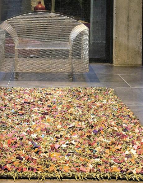 ALFOMBRAS CON MATERIALES RECICLADOS.