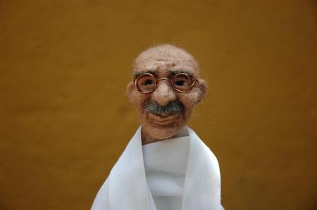 Escultura en lana por Asun Sanchez