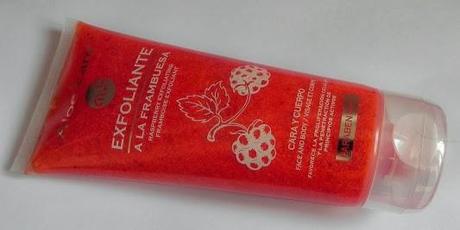 Exfoliante a la frambuesa y Gel piernas cansadas de Aloe Care: review.