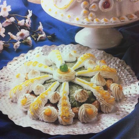 Tarta de espinacas, bilbaina trisílaba