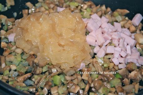 CHAMPIÑONES RELLENOS DE TRES FORMAS, CON ATUN, CON POLLO Y CON VERDURAS