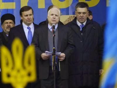 la-proxima-guerra-senador-john-mccain-en-ucrania-reunion-opositores-plaza-maidan-kiev