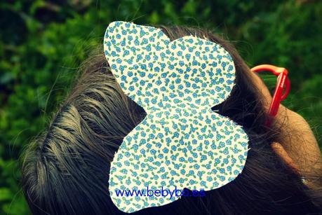 CON NUESTRO VESTIDO AZUL AZAFATA