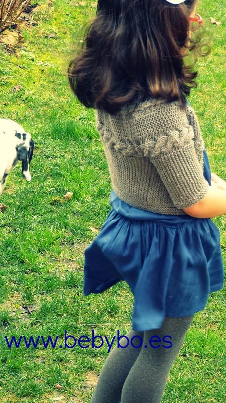 CON NUESTRO VESTIDO AZUL AZAFATA