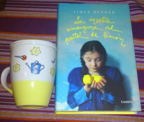 Mis Mugs and Books