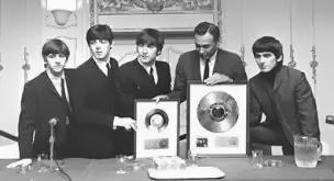 50 años: Conferencia de prensa - Hotel Plaza - 10 de febrero de 1964