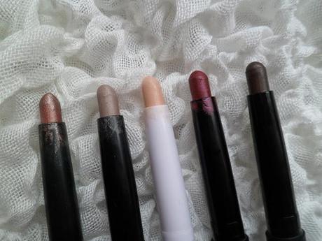 Mi Colección de Long Lasting Stick Eyeshadow de Kiko