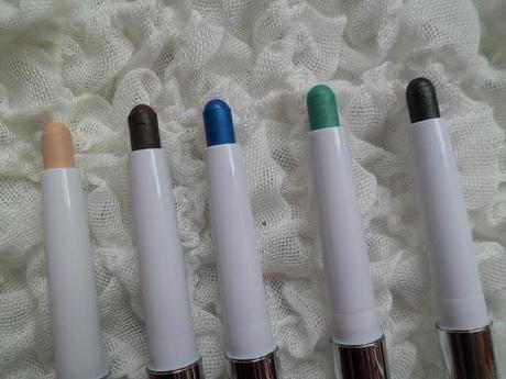 Mi Colección de Long Lasting Stick Eyeshadow de Kiko